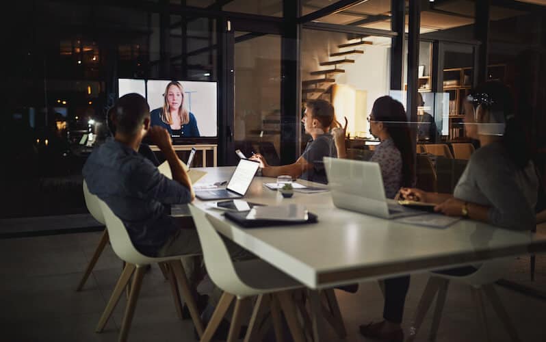 webconferencing-in-office-1
