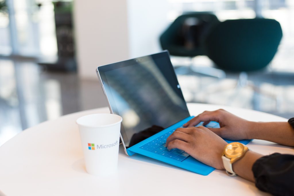 Could Custom Software Solutions Be the Healthcare Heroes You Need? Exploring Their Potential