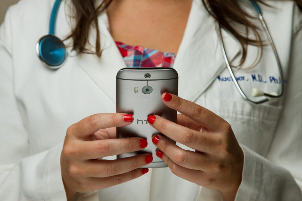 How Healthcare Facilities Ensure Secure Communication with Remote Patients